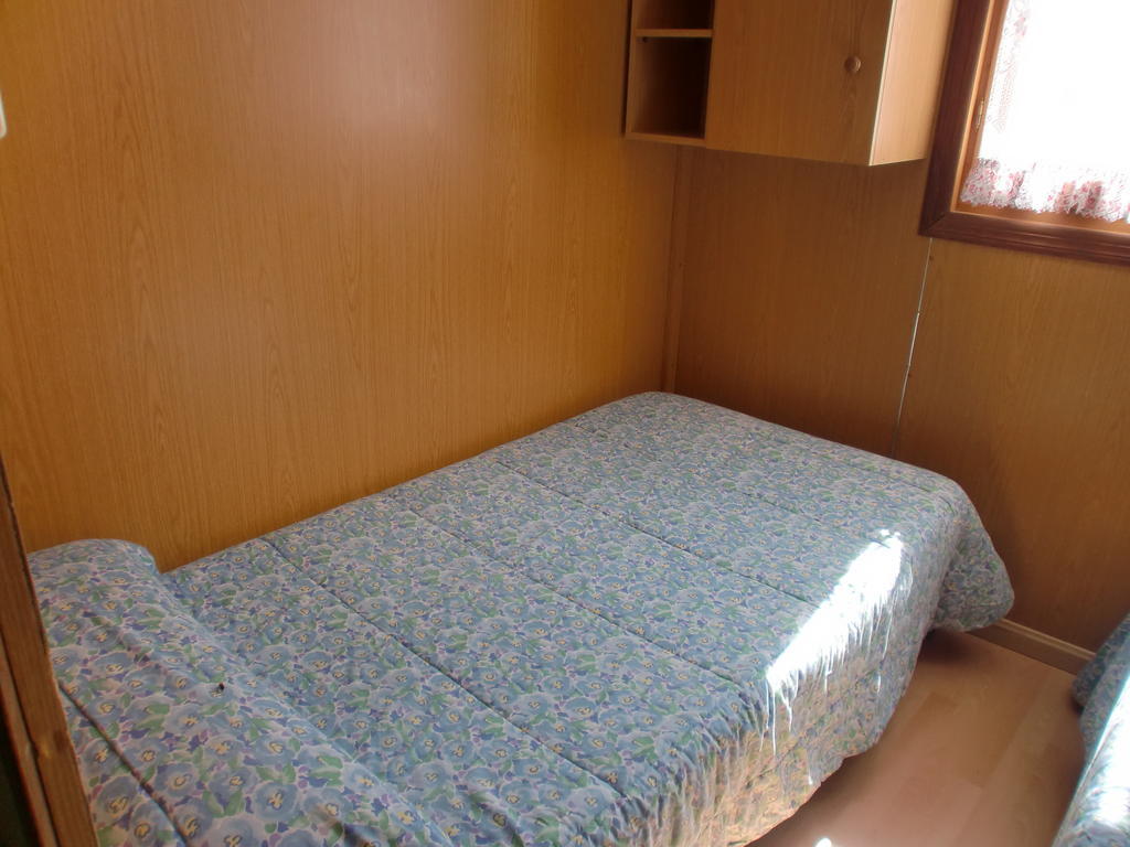 Camping Ainsa Aínsa Quarto foto